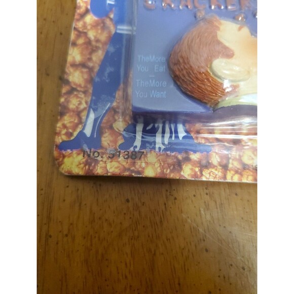 CRACKER JACK Kid Eating 10 Cent Box No 51387 Box Advertisement Magnet Vintage - Picture 3 of 4